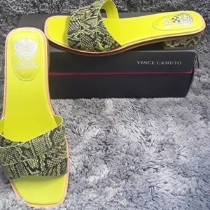 💫NIB | VINCE CAMUTO | Ydelle Leather Sandal | 6.5 💫